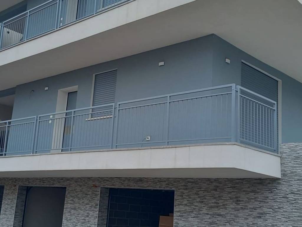 appartamento in vendita a Peschiera del Garda