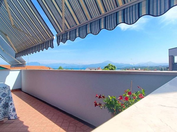 appartamento in vendita a Peschiera del Garda