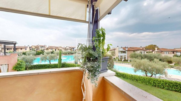 appartamento in vendita a Peschiera del Garda in zona San Benedetto di Lugana