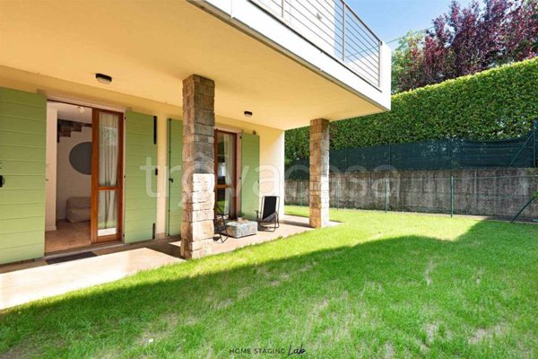 casa indipendente in vendita a Peschiera del Garda