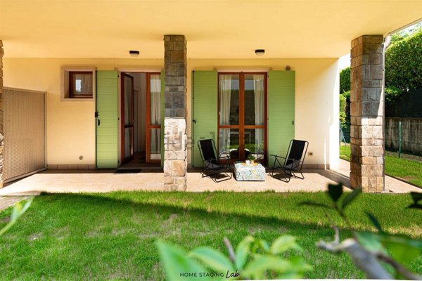 casa indipendente in vendita a Peschiera del Garda in zona Broglie