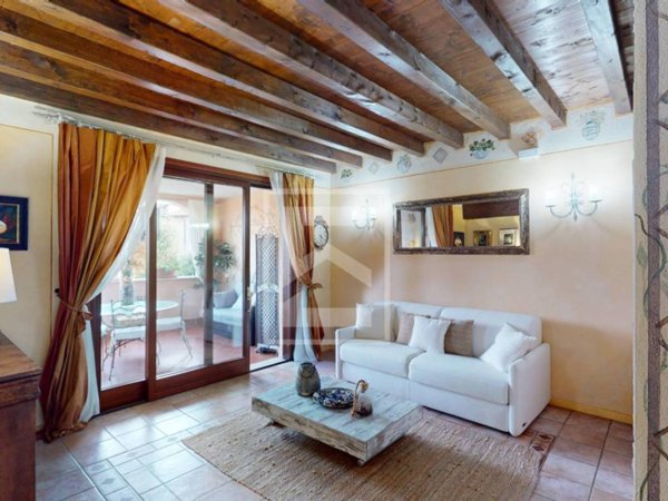 appartamento in vendita a Peschiera del Garda