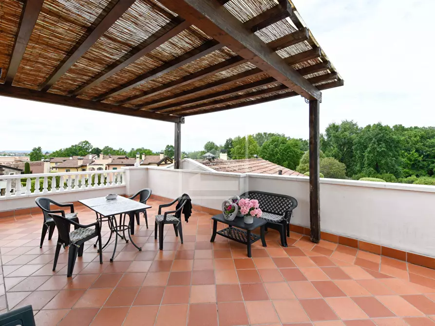 appartamento in vendita a Peschiera del Garda