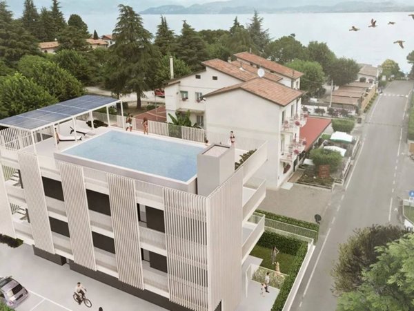 appartamento in vendita a Peschiera del Garda