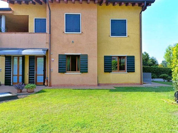 appartamento in vendita a Peschiera del Garda
