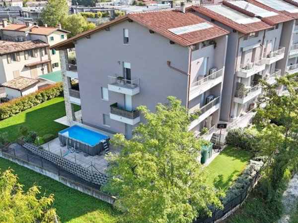 appartamento in vendita a Peschiera del Garda