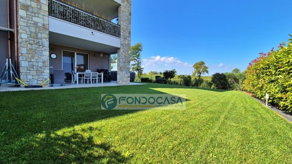 appartamento in vendita a Peschiera del Garda in zona San Benedetto di Lugana