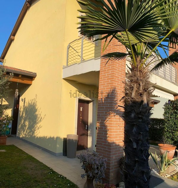 casa indipendente in vendita a Peschiera del Garda