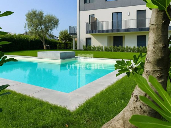 appartamento in vendita a Peschiera del Garda