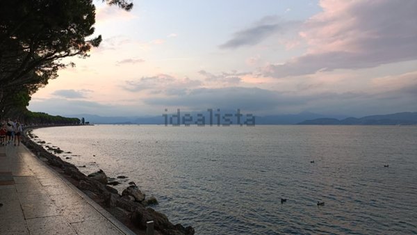 appartamento in vendita a Peschiera del Garda