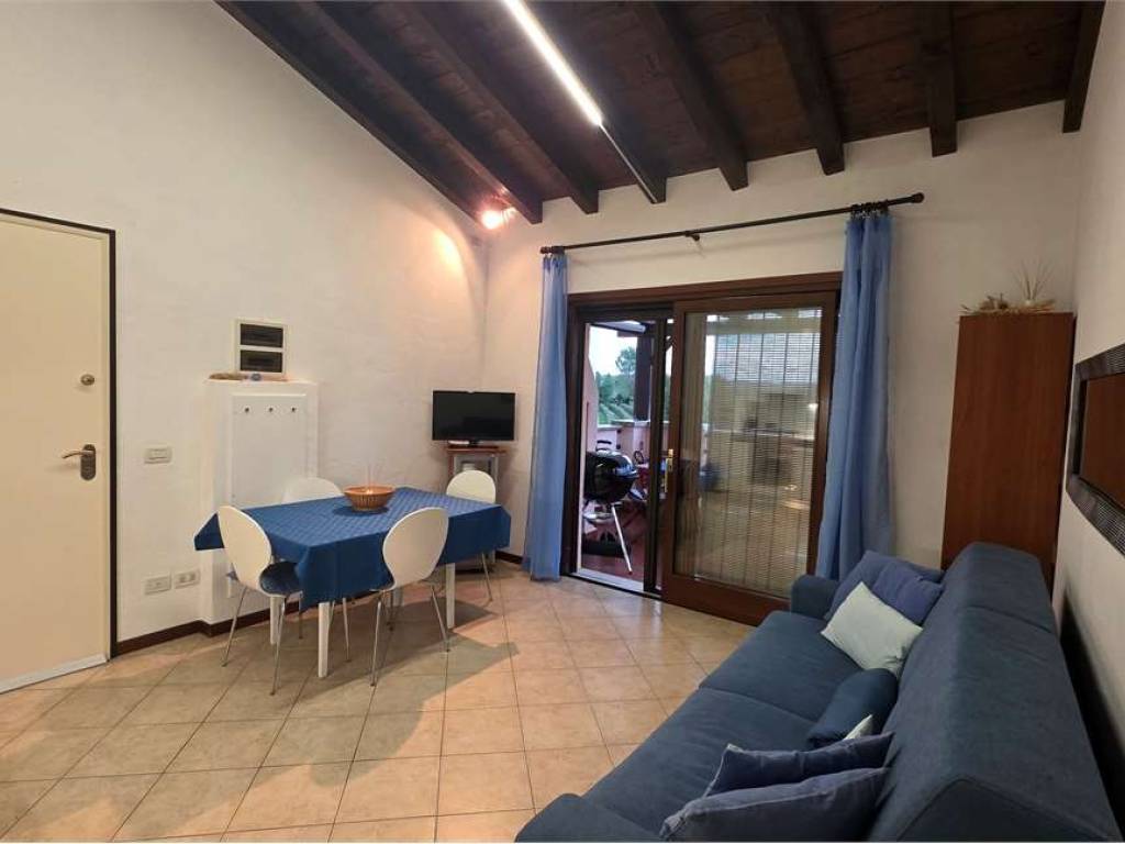 appartamento in vendita a Peschiera del Garda