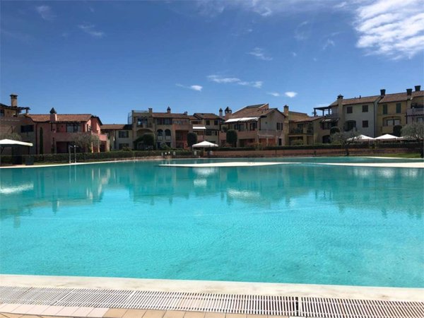 appartamento in vendita a Peschiera del Garda