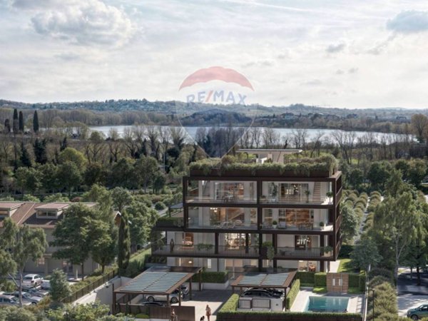 appartamento in vendita a Peschiera del Garda