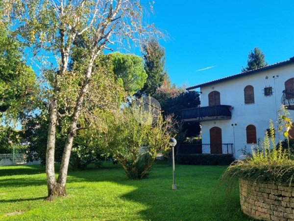 appartamento in vendita a Peschiera del Garda in zona San Benedetto di Lugana