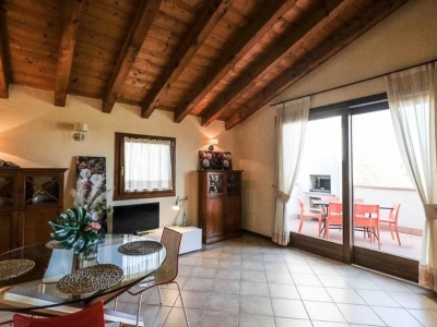 appartamento in vendita a Peschiera del Garda