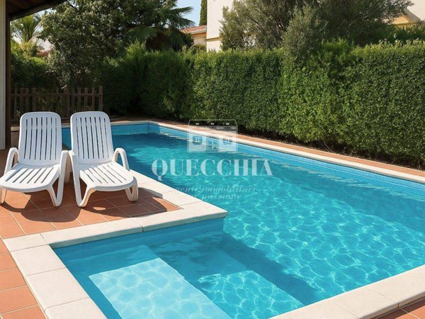 appartamento in vendita a Peschiera del Garda