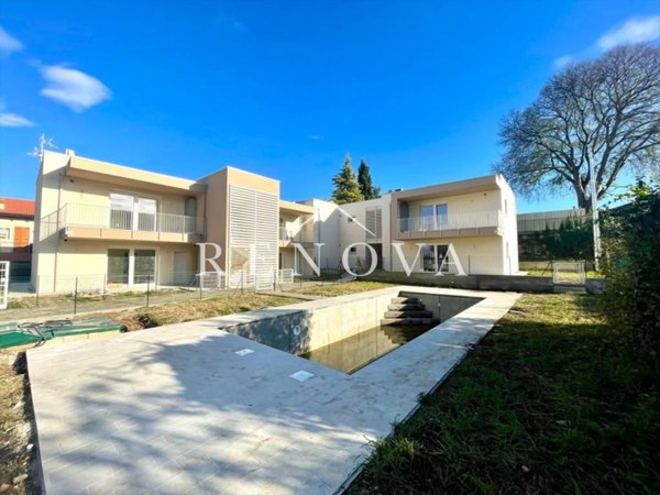 appartamento in vendita a Peschiera del Garda in zona Broglie