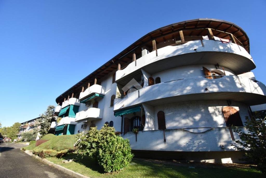 appartamento in vendita a Peschiera del Garda