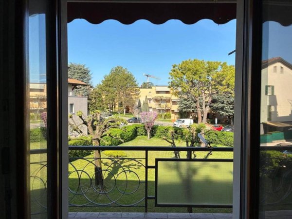 appartamento in vendita a Peschiera del Garda