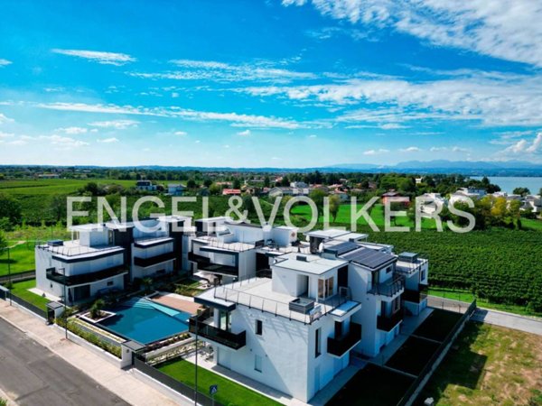 appartamento in vendita a Peschiera del Garda