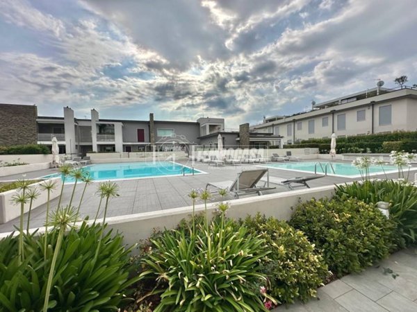 appartamento in vendita a Peschiera del Garda