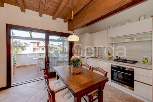 appartamento in vendita a Peschiera del Garda