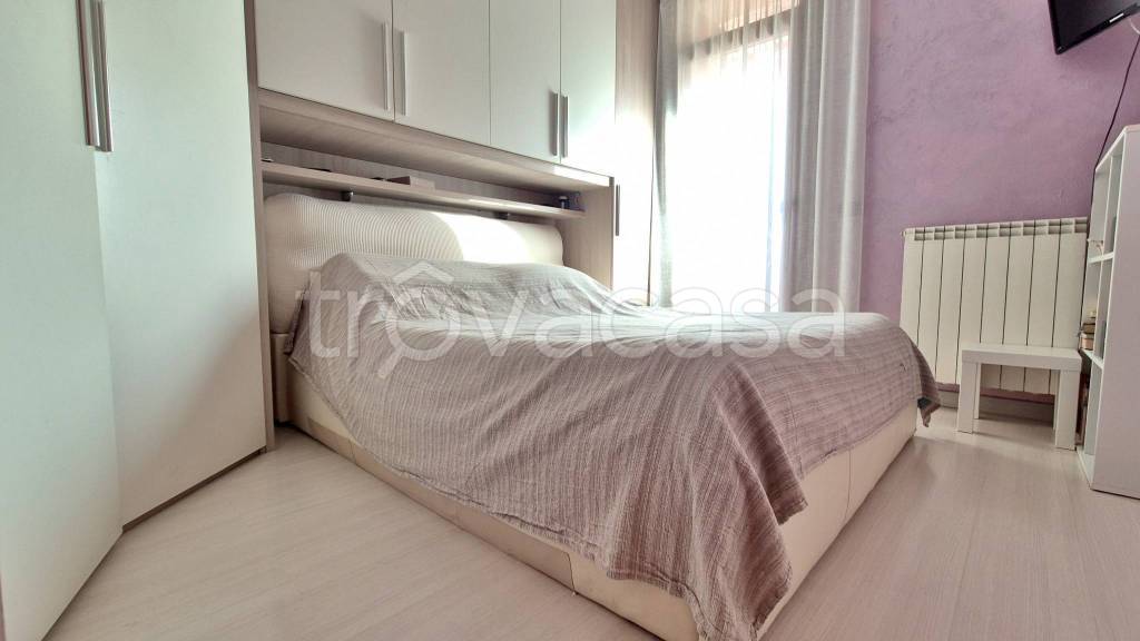 appartamento in vendita a Peschiera del Garda