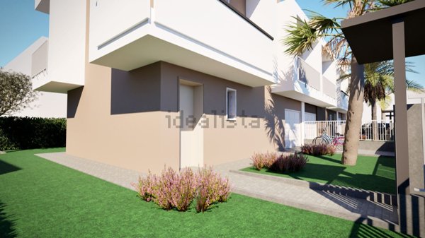 casa indipendente in vendita a Peschiera del Garda