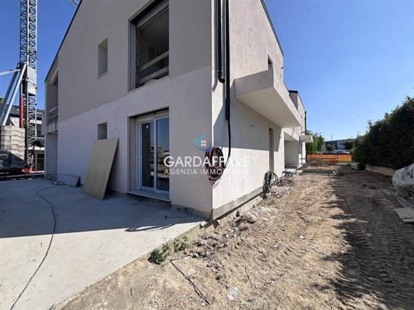 appartamento in vendita a Peschiera del Garda