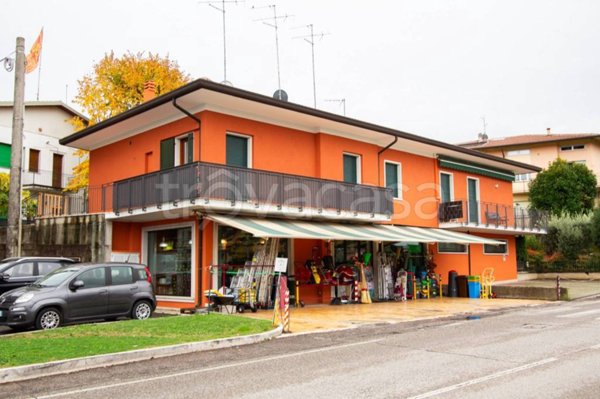 appartamento in vendita a Peschiera del Garda