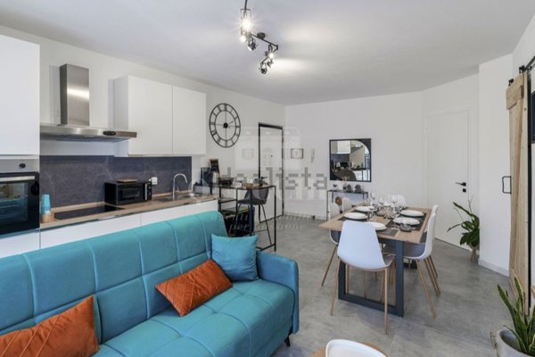 appartamento in vendita a Peschiera del Garda