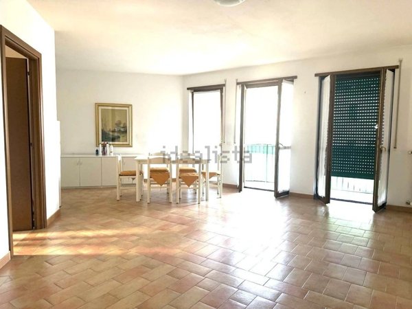 appartamento in vendita a Peschiera del Garda