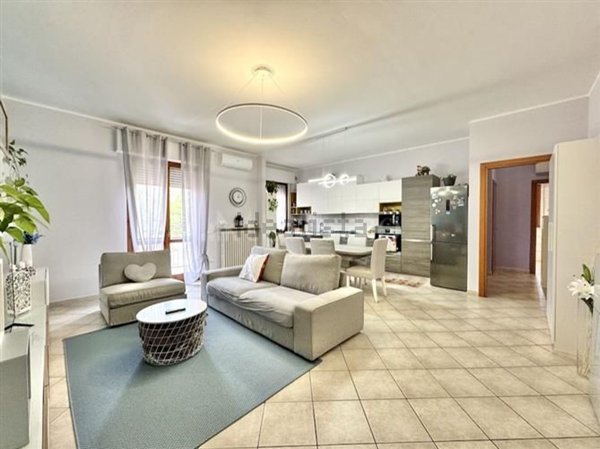 appartamento in vendita a Peschiera del Garda