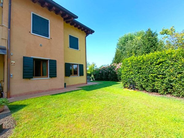 appartamento in vendita a Peschiera del Garda