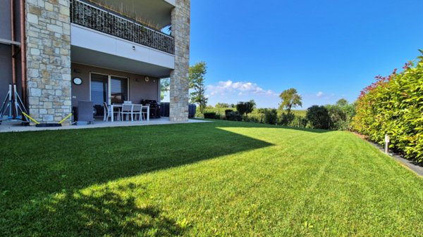 appartamento in vendita a Peschiera del Garda