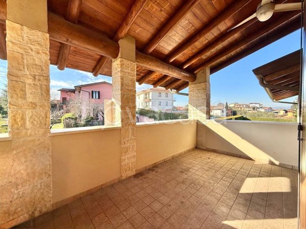 appartamento in vendita a Peschiera del Garda