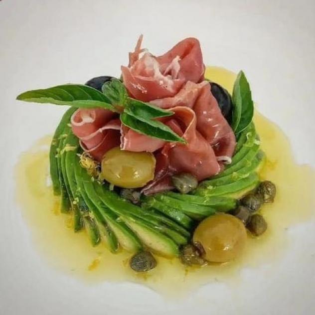 locale commerciale in vendita a Peschiera del Garda