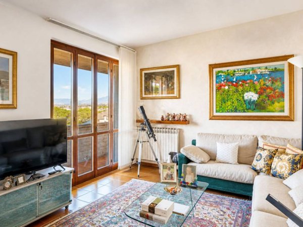 appartamento in vendita a Peschiera del Garda in zona San Benedetto di Lugana