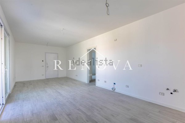 appartamento in vendita a Peschiera del Garda in zona Broglie