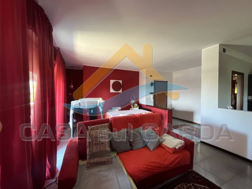 appartamento in vendita a Peschiera del Garda