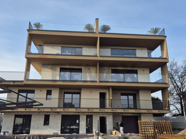 appartamento in vendita a Peschiera del Garda