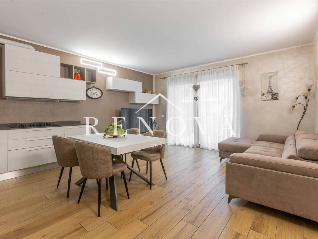 appartamento in vendita a Peschiera del Garda