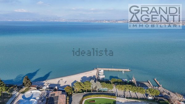 appartamento in vendita a Peschiera del Garda