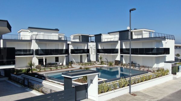 appartamento in vendita a Peschiera del Garda