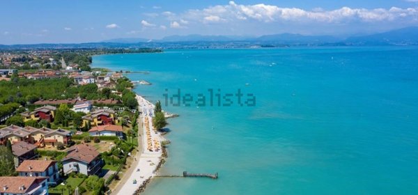 appartamento in vendita a Peschiera del Garda