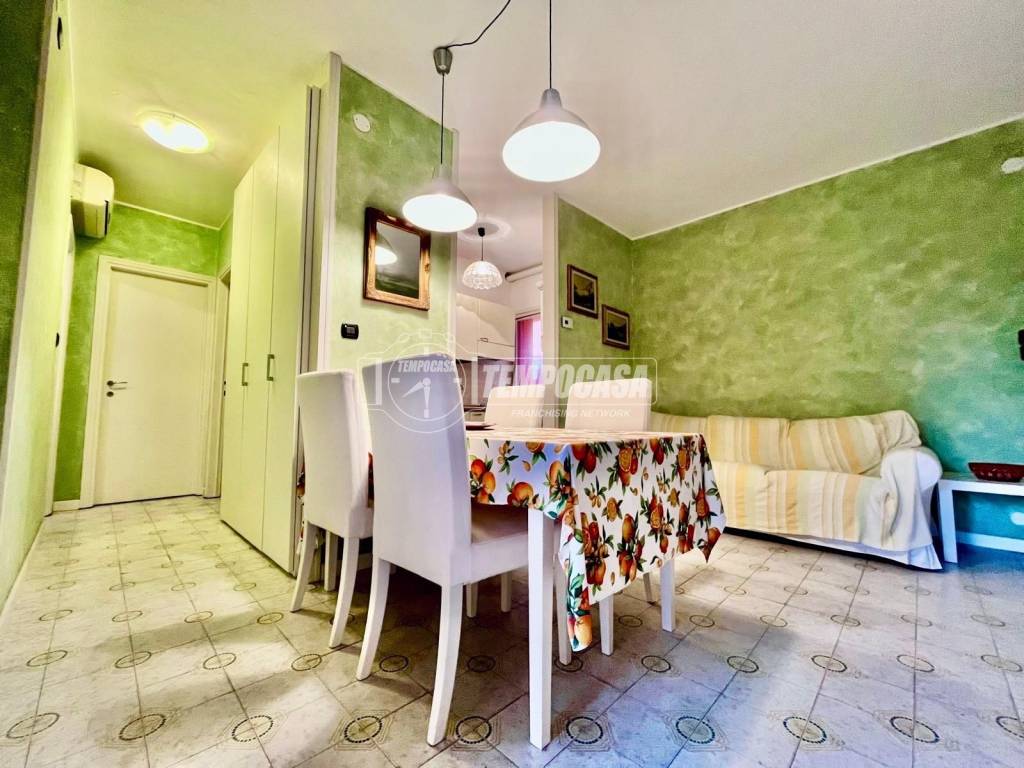 appartamento in vendita a Peschiera del Garda in zona San Benedetto di Lugana