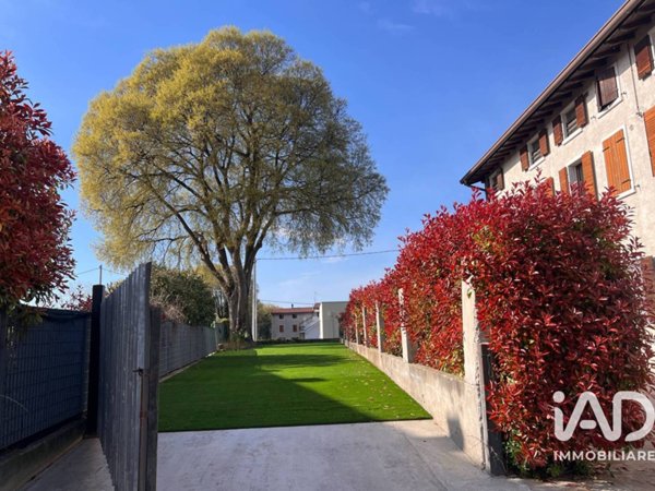 appartamento in vendita a Peschiera del Garda