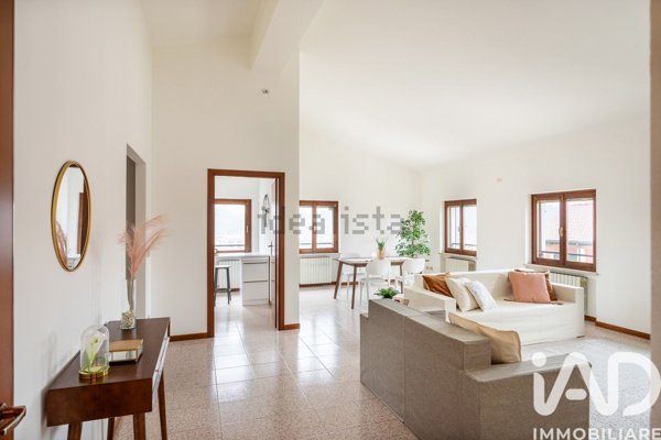 appartamento in vendita a Peschiera del Garda