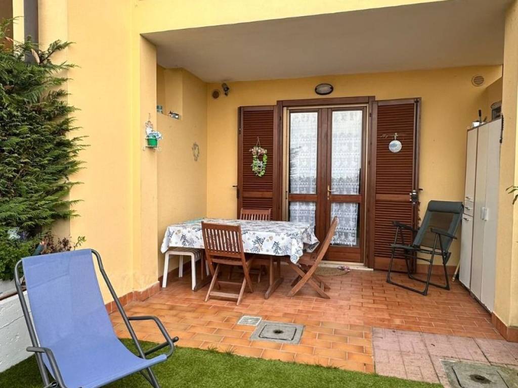 appartamento in vendita a Peschiera del Garda