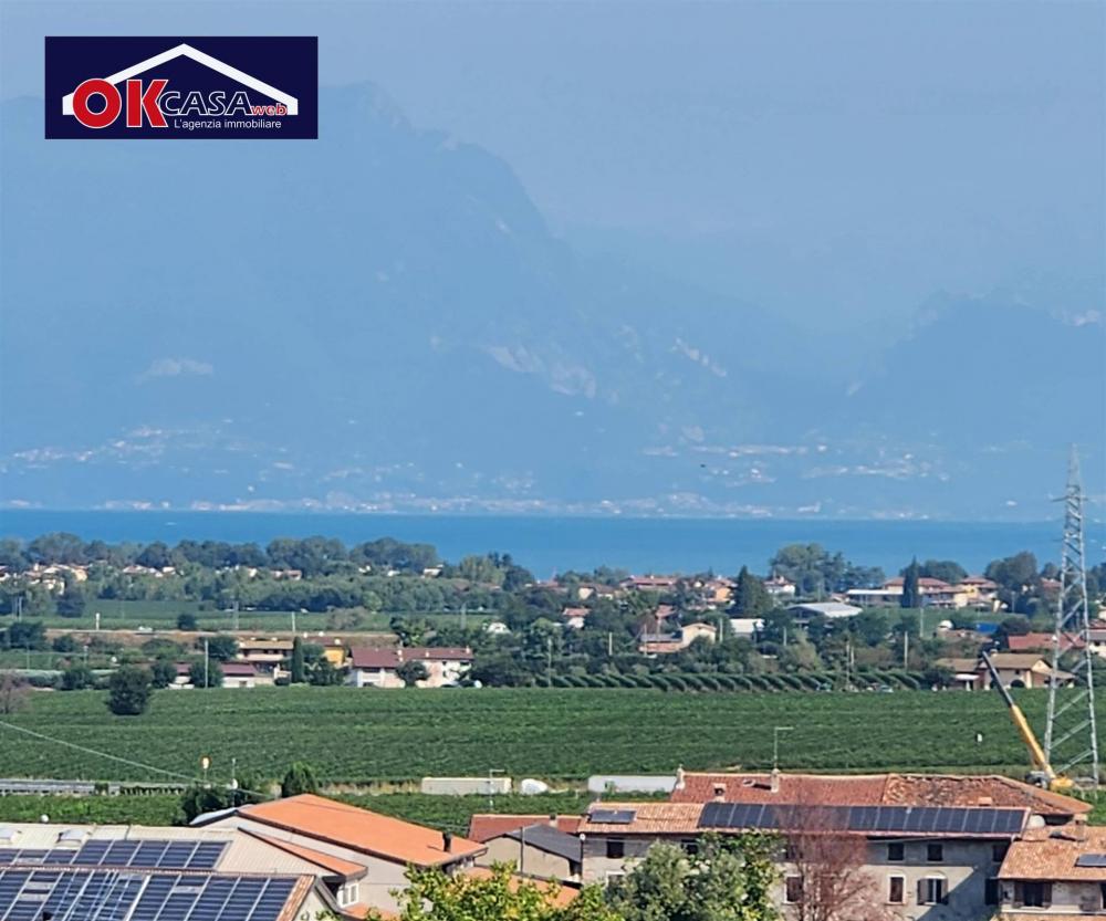 appartamento in vendita a Peschiera del Garda in zona San Benedetto di Lugana